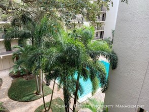 105 4th Ave NE-Unit -414 in St. Petersburg, FL - Building Photo - Building Photo