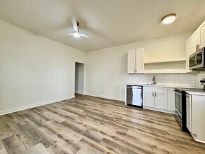 401 E Scott Ave, Unit 401-1 in Knoxville, TN - Building Photo - Building Photo
