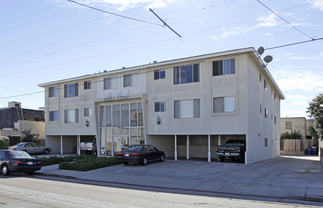 3025 Newell St in San Diego, CA - Building Photo