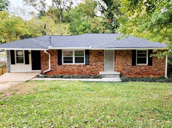1808 Meadowglades Dr