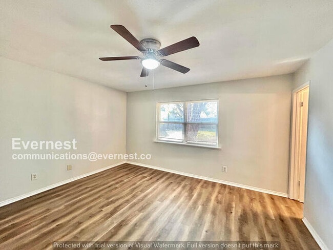 6421 Wakefield Rd in North Richland Hills, TX - Building Photo - Building Photo