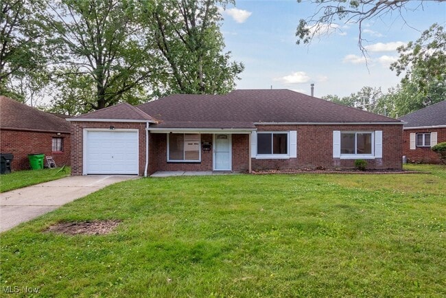 property at 27240 Markbarry Ave