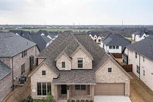691 Meandering Ln in Frisco, TX - Building Photo