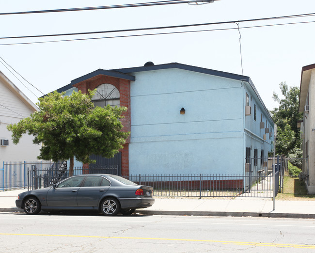 4656 York Blvd in Los Angeles, CA - Building Photo - Building Photo