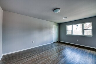 202 W K St in North Little Rock, AR - Foto de edificio - Building Photo