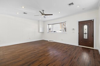 49 Chestnut St in Weehawken, NJ - Building Photo - Building Photo