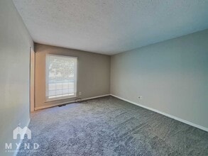 5907 Dunseth Ct in Indianapolis, IN - Building Photo - Building Photo