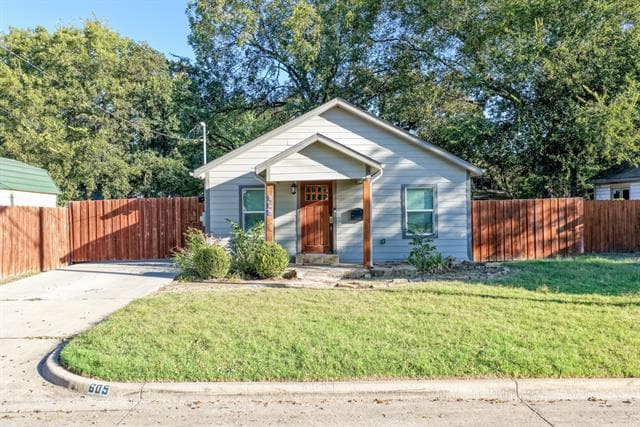 property at 605 E Graham St