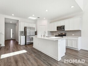 272 Geminiflora Bend in Leander, TX - Foto de edificio - Building Photo