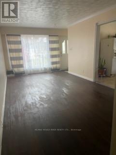 124 Overture Rd in Toronto, ON - Building Photo - Building Photo