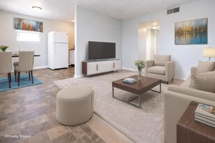 1704 Valley Forge Way in Louisville, KY - Building Photo