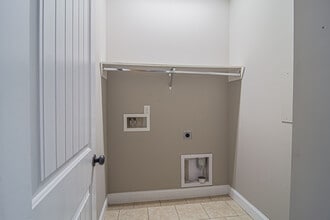 50 Rawlings Ln in Rossville, GA - Building Photo - Building Photo