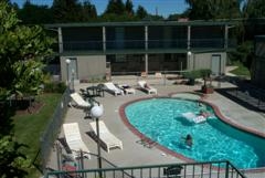 The Oaks Apartments in Yakima, WA - Building Photo - Building Photo