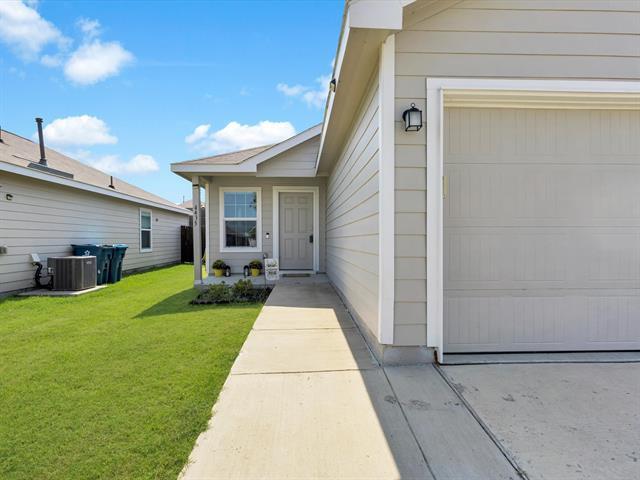 4435 Culrin Wy in Heartland, TX - Building Photo - Building Photo