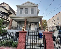 172 N 12th St, Unit 2 in Newark, NJ - Building Photo