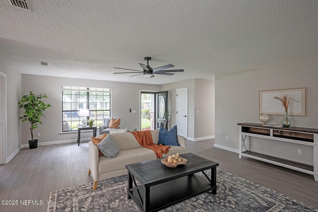 226 Quince Ct