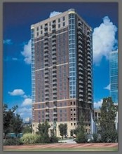 Museum Tower in Atlanta, GA - Building Photo - Building Photo