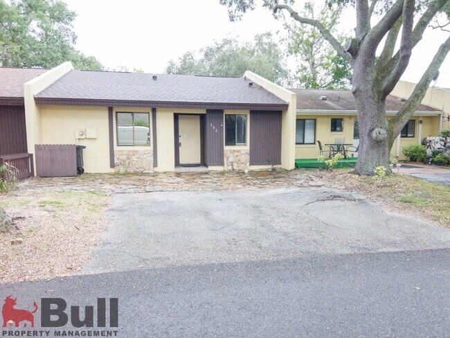 502 Derby Dr in Altamonte Springs, FL - Building Photo - Building Photo