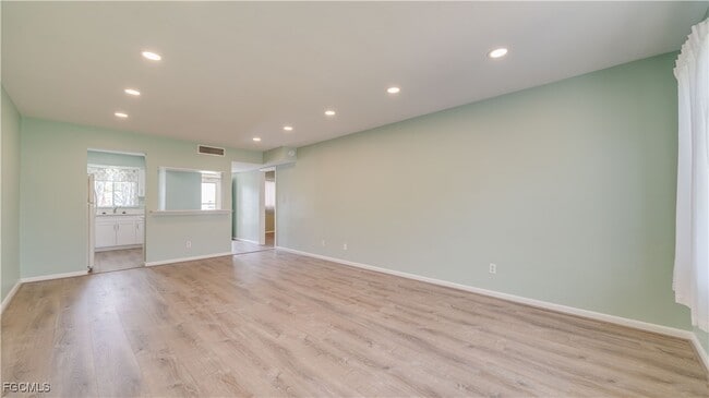 357 Joel Blvd in Lehigh Acres, FL - Building Photo - Building Photo