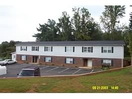 830 7th Ave SW in Hickory, NC - Building Photo