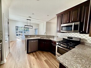 349 Fir Ave in Niceville, FL - Building Photo - Building Photo