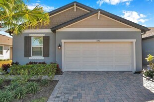 3747 Laughing Dove Ave in Sun City Center, FL - Building Photo