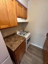 1063 W 48th St in Norfolk, VA - Building Photo - Building Photo