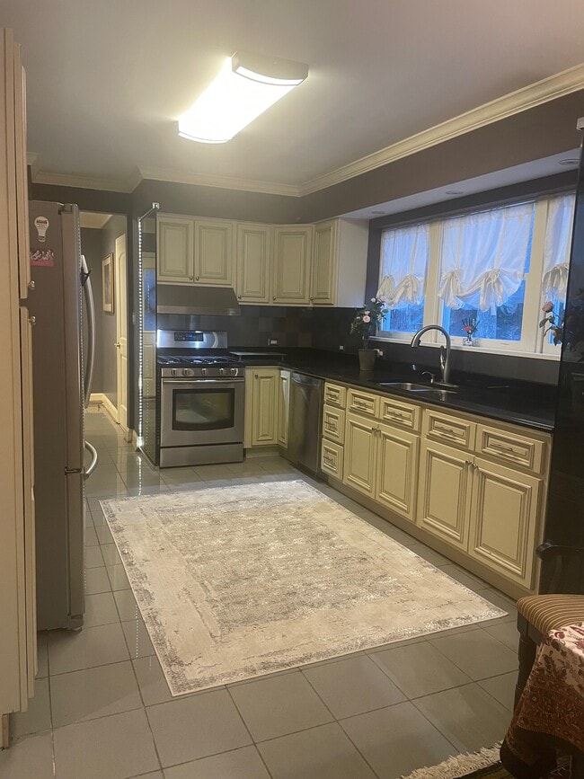 6605 Ellenwood Dr in La Plata, MD - Building Photo - Building Photo