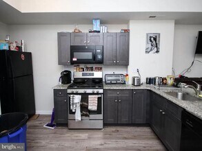 1515 N Bouvier St in Philadelphia, PA - Building Photo - Building Photo