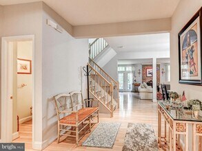 111 River Oaks Cir in Pikesville, MD - Building Photo - Building Photo