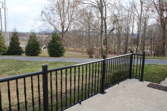 254 TN-81 in Jonesborough, TN - Building Photo - Building Photo