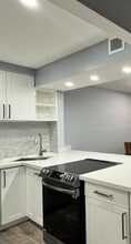 1530 NE 191st St in Miami, FL - Building Photo - Building Photo