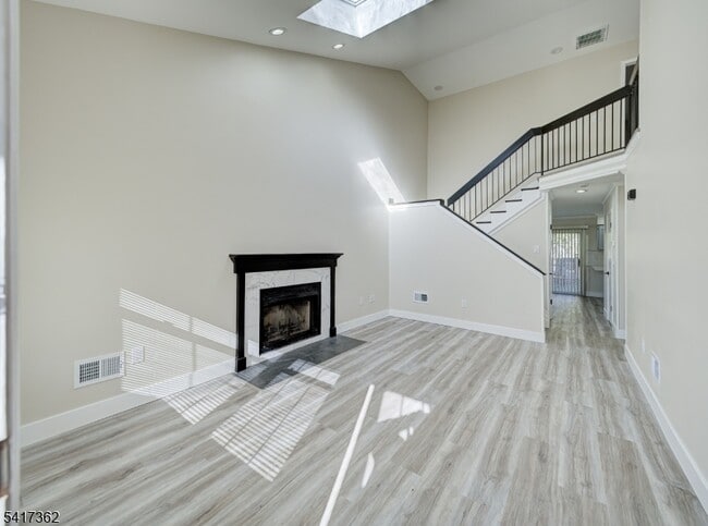 1141 Clawson Ct in Plainfield, NJ - Building Photo - Building Photo