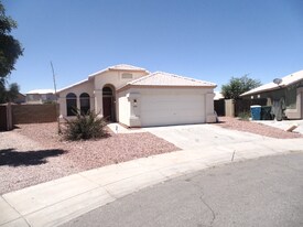 2030 N 89th Ave in Phoenix, AZ - Building Photo