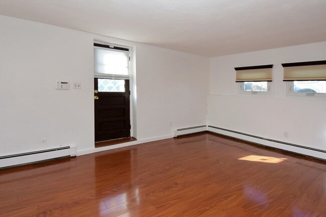 153 Lantern Rd in Revere, MA - Building Photo - Building Photo