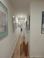 737 S 4th St in Philadelphia, PA - Building Photo