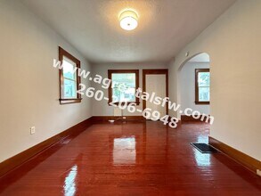 2931 Alexander St in Fort Wayne, IN - Building Photo - Building Photo