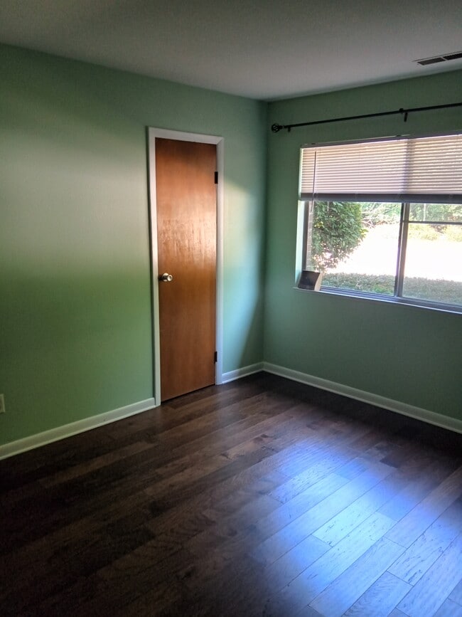 2500 Topsfield Rd, Unit 907 in South Bend, IN - Foto de edificio - Building Photo