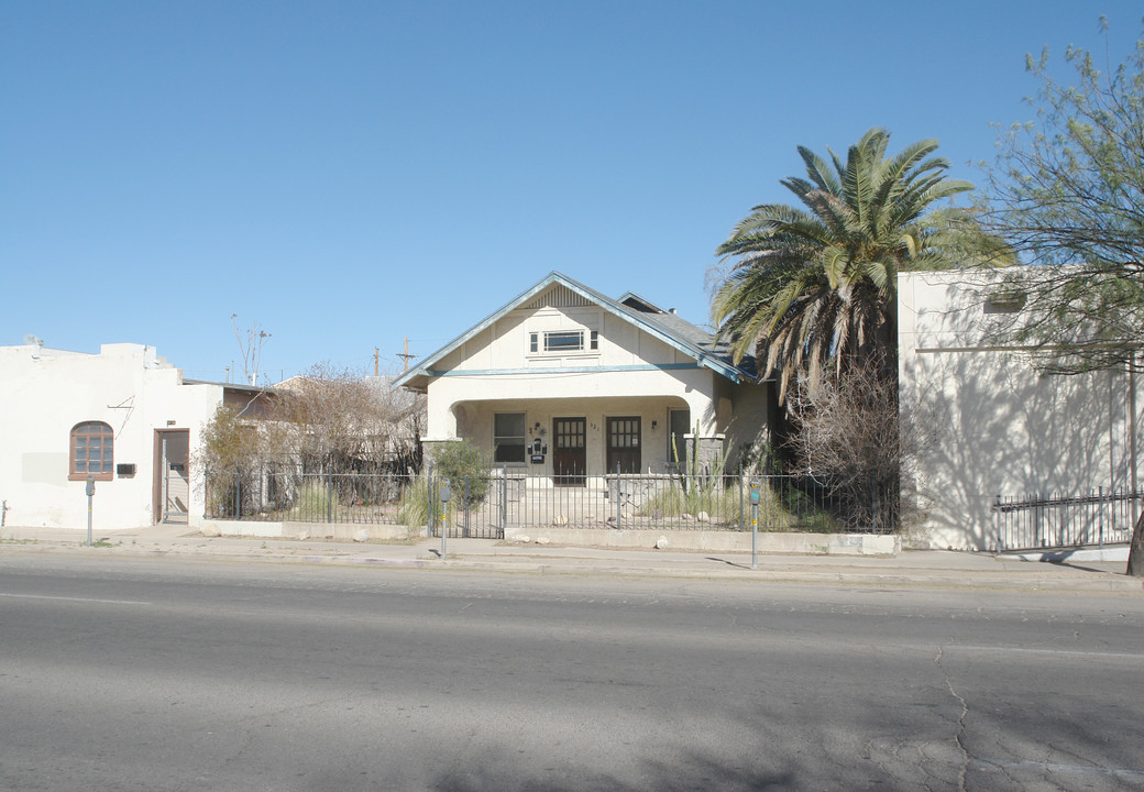 321 S 6th Ave in Tucson, AZ - Building Photo