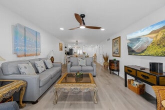 274 Barlow Ave in Cocoa Beach, FL - Building Photo - Building Photo