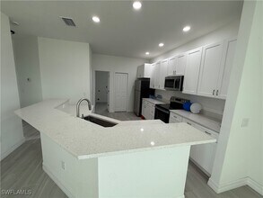 17444 Barbara Dr in Ft. Myers, FL - Building Photo - Building Photo