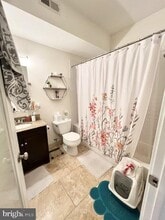 806 N 19th St in Philadelphia, PA - Building Photo - Building Photo