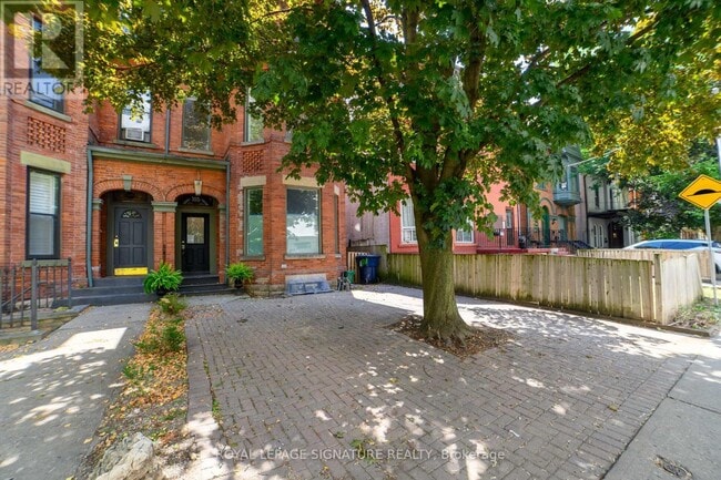 property at 103 Gloucester St