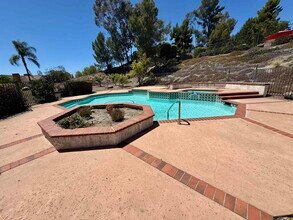 2237 Eucalyptus Ave in Escondido, CA - Building Photo - Building Photo