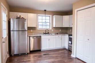 134 Monarch Ln in Clarksville, TN - Building Photo - Building Photo