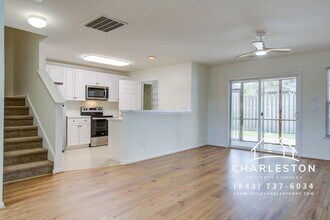 2425 Scholar Ln in North Charleston, SC - Building Photo - Building Photo