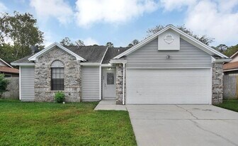 466 Moby Dick Dr S in Jacksonville, FL - Building Photo