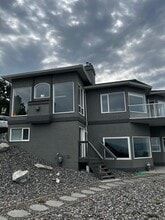 845 Toovey Rd in Kelowna, BC - Building Photo - Building Photo