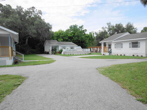 3476 Winton Ave in Sarasota, FL - Building Photo - Building Photo