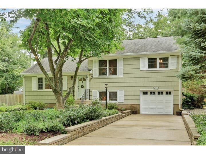 52 Shady Brook Ln in Princeton, NJ - Foto de edificio